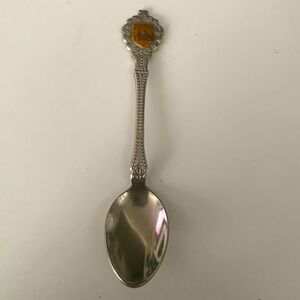 Vintage Medicine Hat Holland Collectable Spoon.